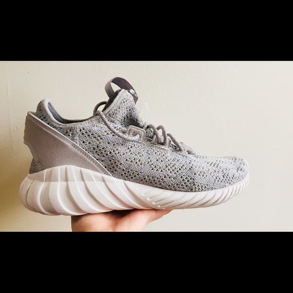 NWOB Adidas Tubular Doom Sock Primeknit - Picture 4 of 7